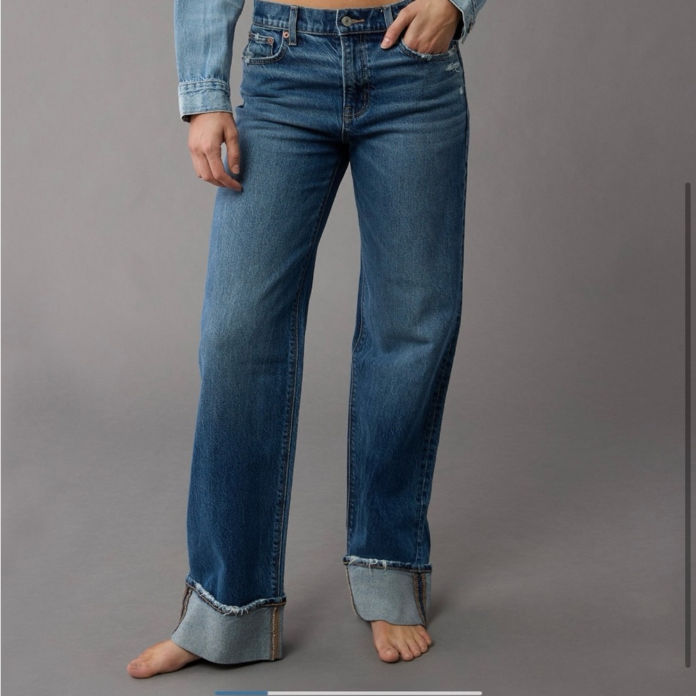 American Eagle Outfitters Straight Leg cuffed Blue Jeans